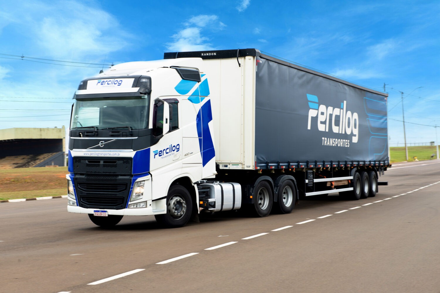 Transporte de <br>Carga Fechada