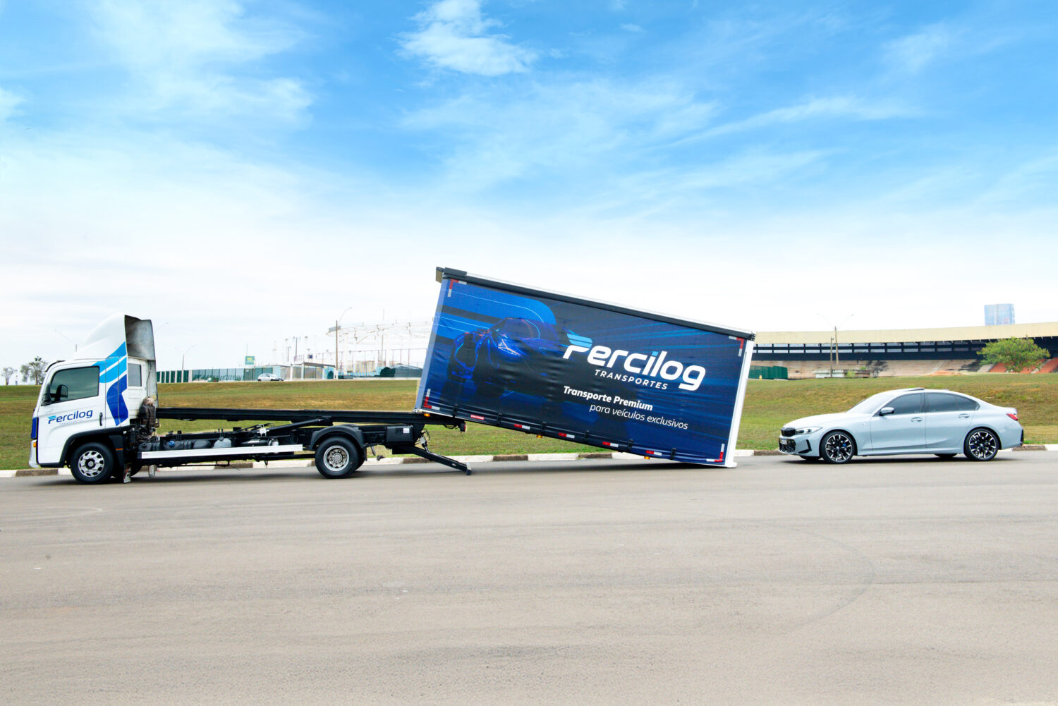 Transporte Premium para Veículos Exclusivos